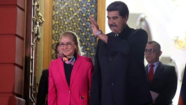 Н.Мадуро с женой.  фото: яндекс.