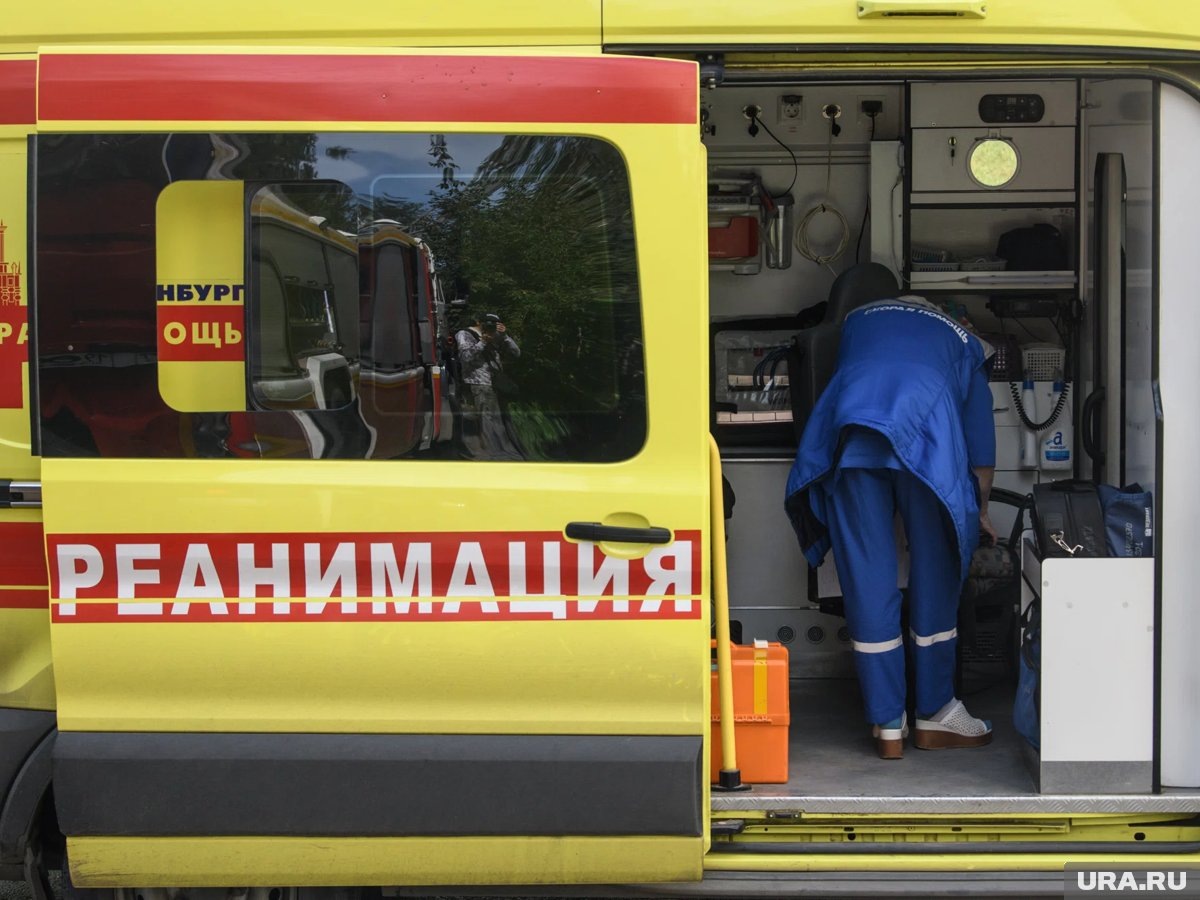     Известный врач не раз спасал жизни югорчан