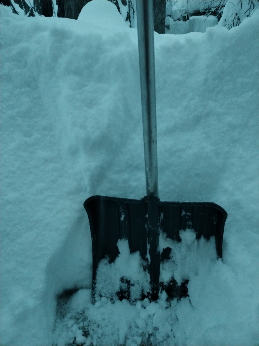 Начало расчистки снега 31.12.25год.    