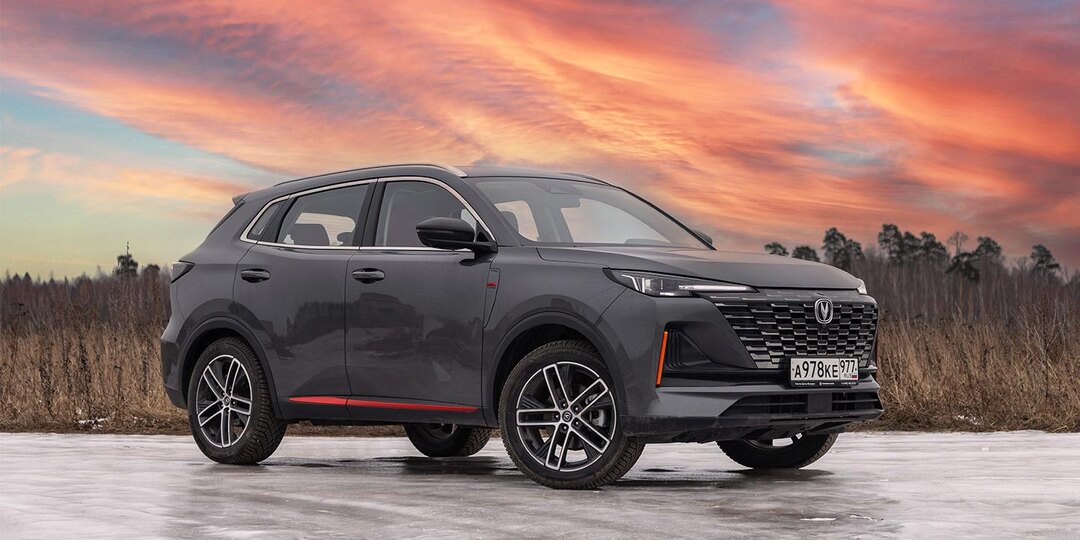 Самые популярные кроссоверы в России в 2025 году. Рейтинг и цены