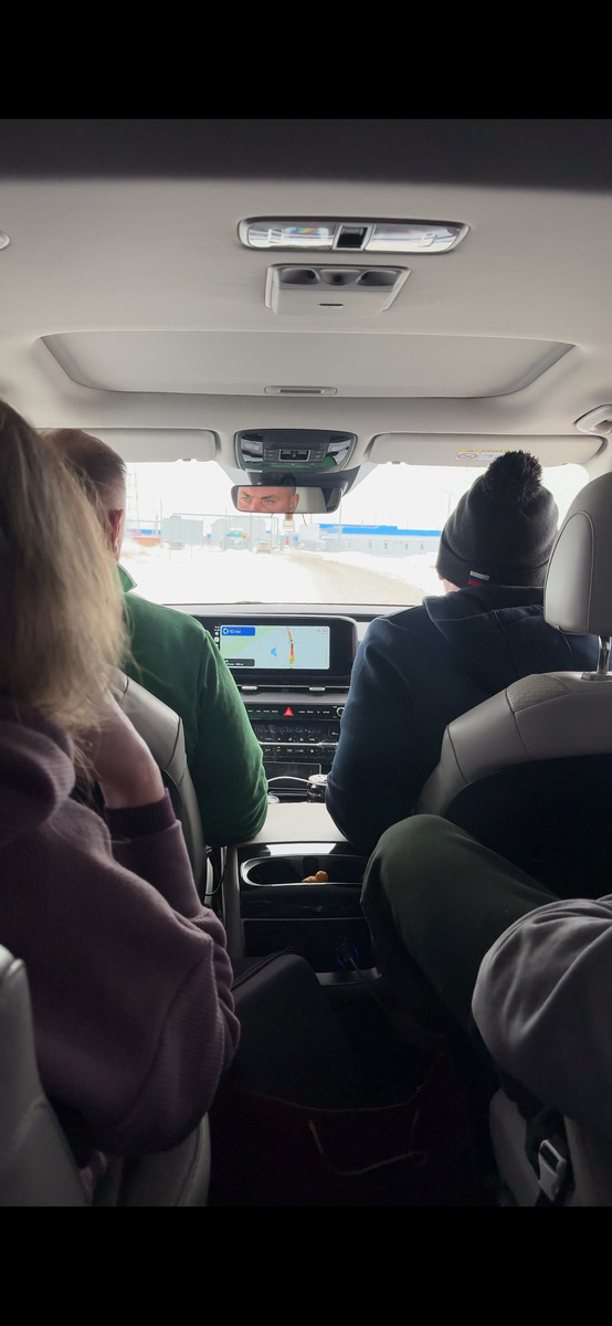 Подъехали к границе со стороны России