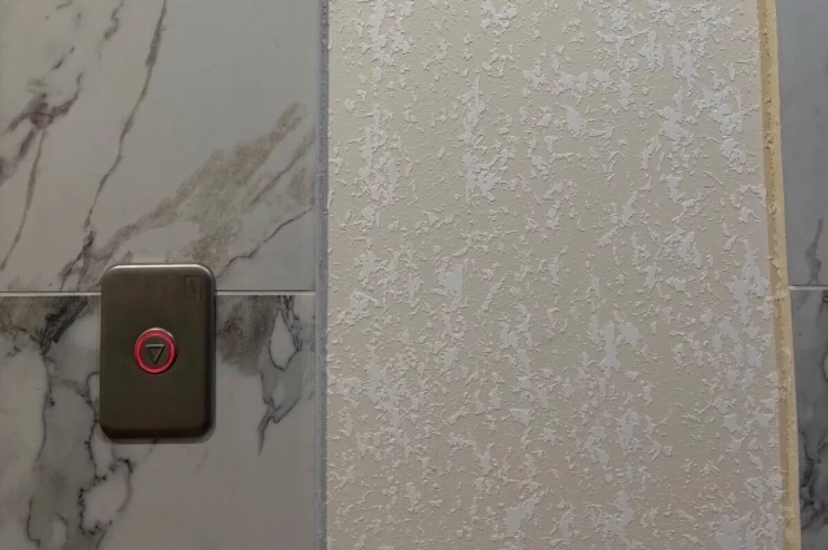    Гладков: около 2 тысяч лифтов планируется заменить в белгородских МКД