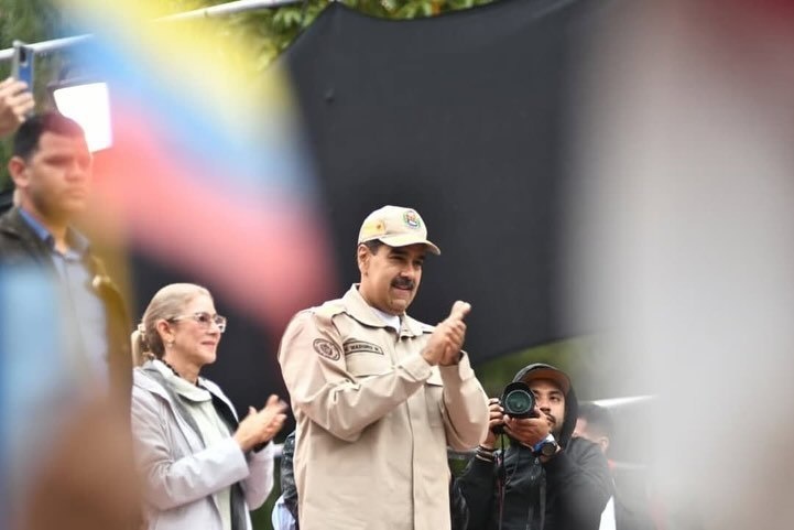    Фото: @dpresidencia Виктория Самойленко