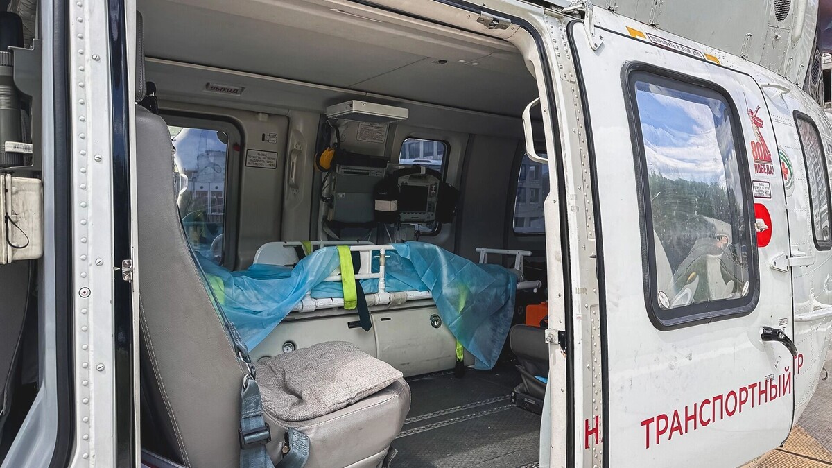    Женщину и ребёнка удалось госпитализировать, но они находятся в тяжёлом состоянии   1MI