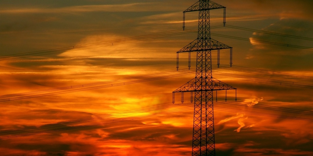 Энергетики вернули свет половине жителей Новгородской области