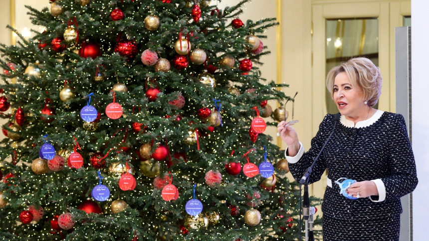    Фото: © РИА Новости/Пресс-служба Совета Федерации РФ; 5-tv.ru