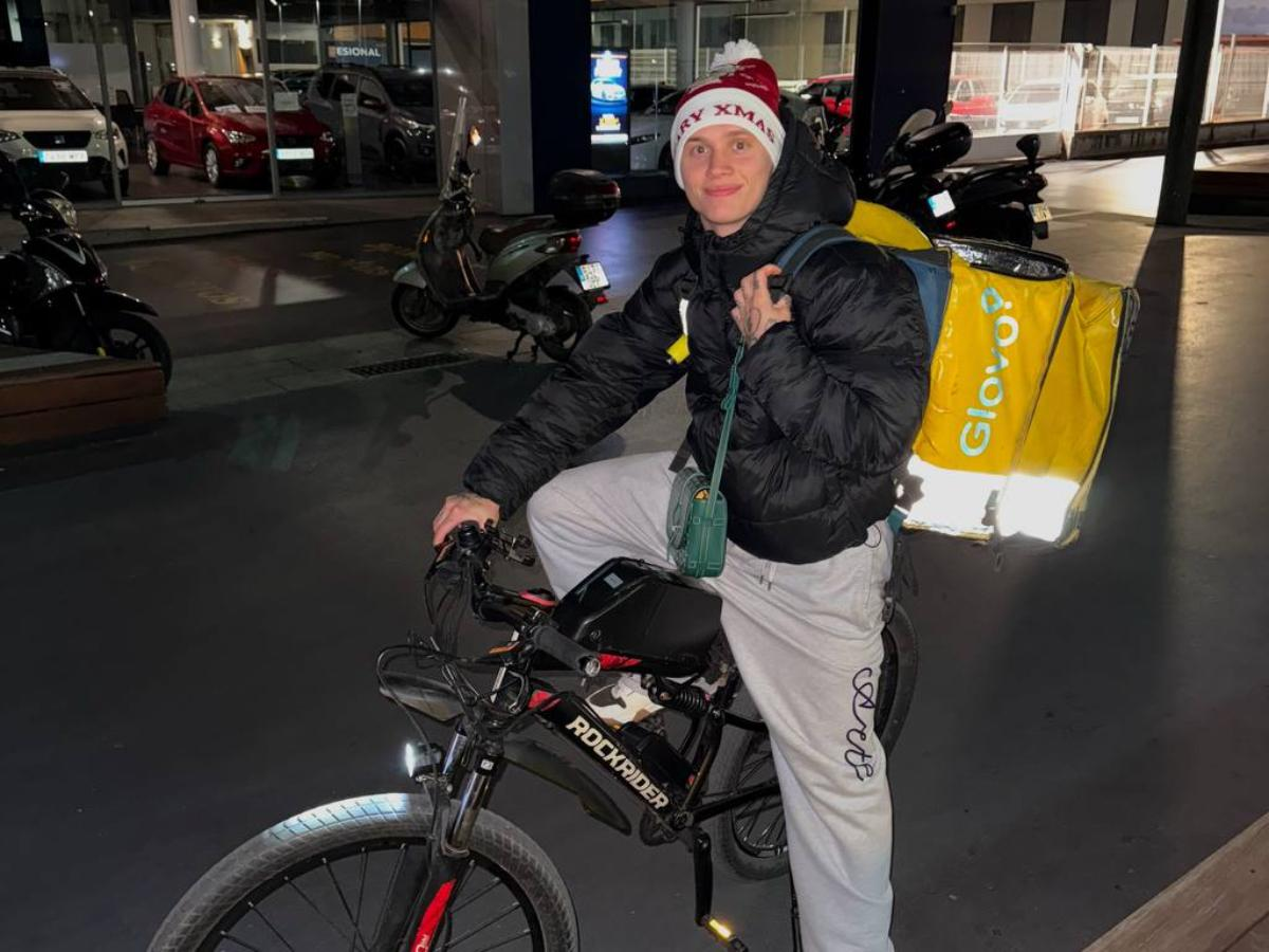 От золотой клетки к байку курьера: как оренбуржская звезда Даня Милохин потерял всё и ищет путь назад