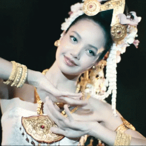  📷    Фильмы и сериалы, которые мы смотрели в 2025-м году. Большой гид от редакции BURO. (фото 4)