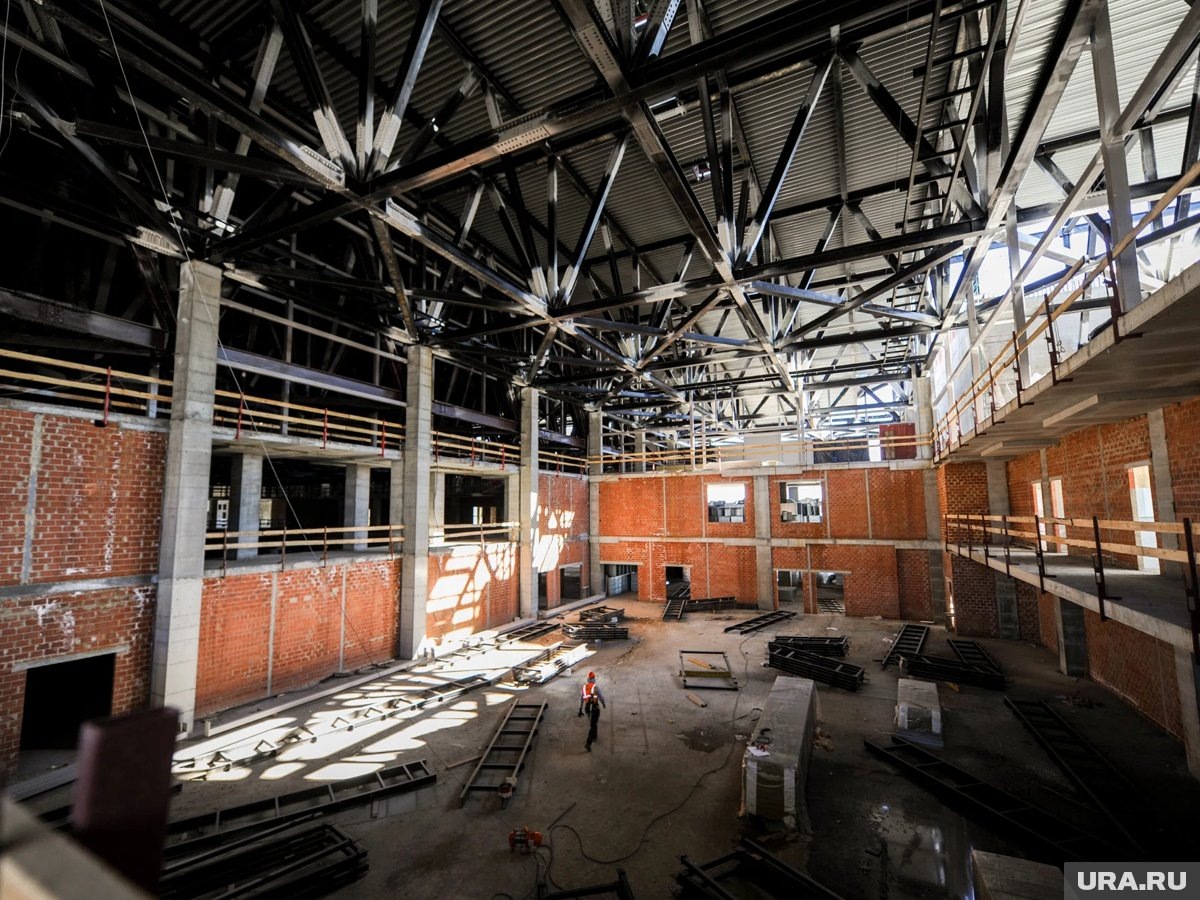     В Челябинске реализуются проекты в сфере спорта, благоустройства, образования