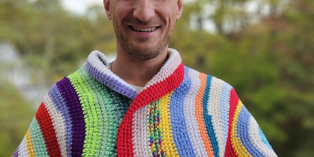 Кофта из бабушкиных квадратов