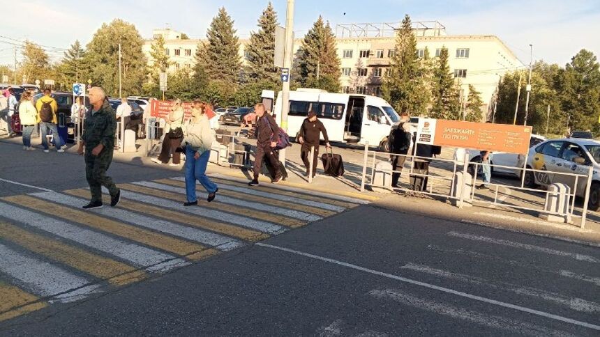 В омском аэропорту подняли стоимость парковки