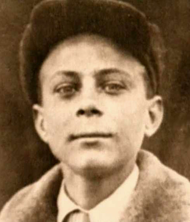 Евгений Матвеев родом из Украины.