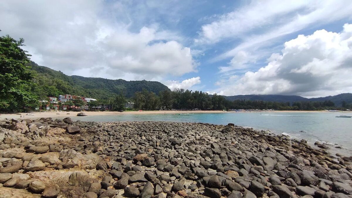 Фото с сайтаhttps://phuket-insider.com/.