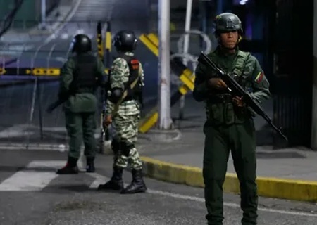    В Венесуэле введён режим чрезвычайного положения