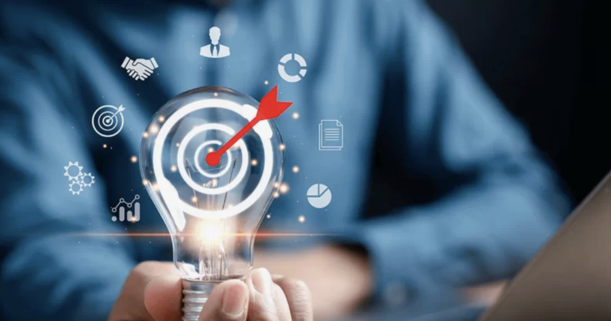 ЕК, Елена Коробкова - карьерный консультант