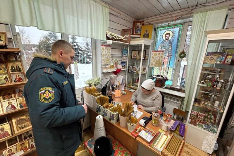 МЧС устроило масштабный рейд по свердловским храмам