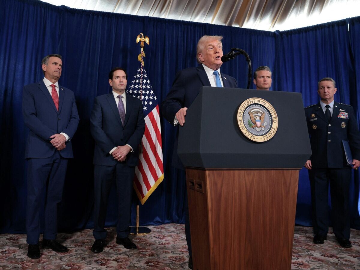    Президент США Дональд Трамп проводит пресс-конференцию после удара США по Венесуэле | © REUTERS / Jonathan Ernst