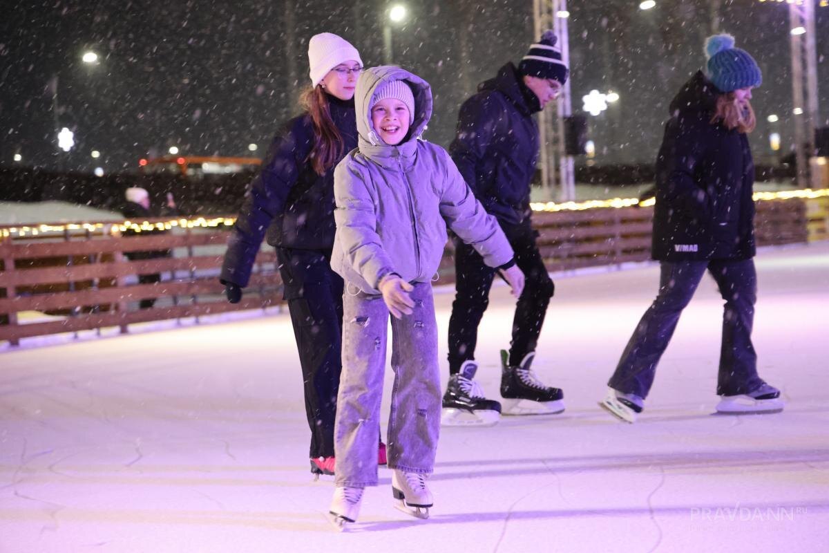    Речь идет о ледовых площадках в парках «Швейцария», «Дубки», парк имени 1 Мая и Автозаводский парк