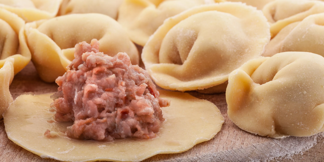 Начинка для пельменей круче, чем в ресторане: 4 правила от «короля» пельменей и ничего лишнего