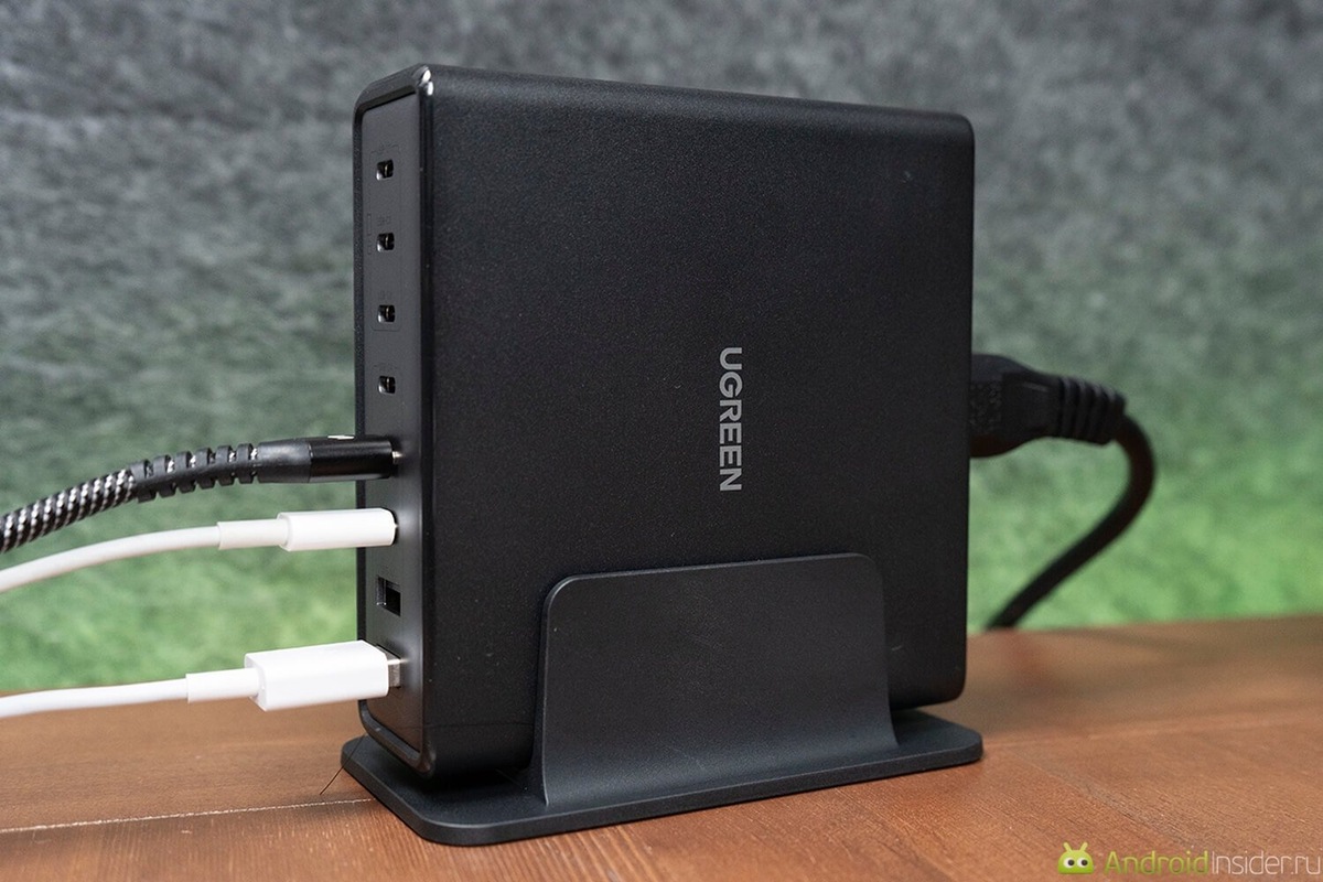    Купил такой гаджет за 5000 рублей и решил проблему зарядки всех устройств дома.