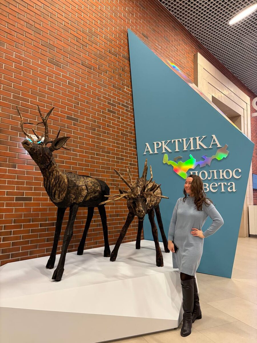 В самые первые дни посетила эту выставку и приду еще не раз, я уверена