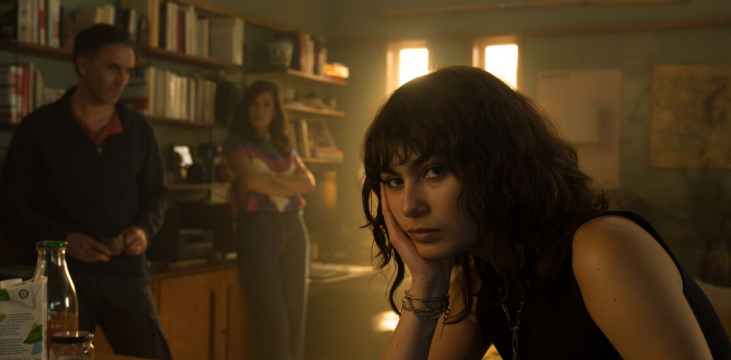 Фрагмент из сериала "7 жизней Леа"