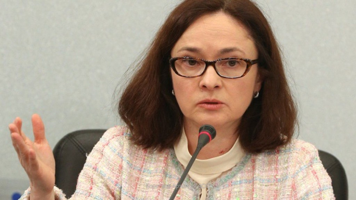 Большинство имеет лишь формальные сбережения на банковских счетах...