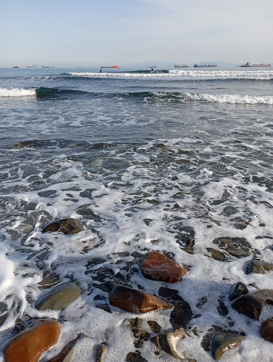 И только море не изменилось с тех времен. Фото автора.
