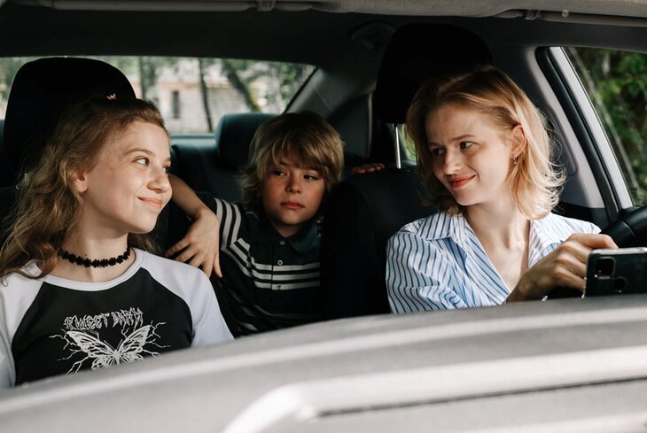 Кадр из сериала «Между нами химия»