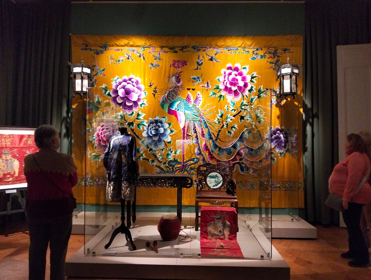 На выставке