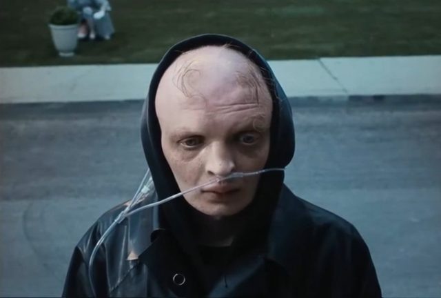    Кадр из тизера клипа «Punk Rocky»