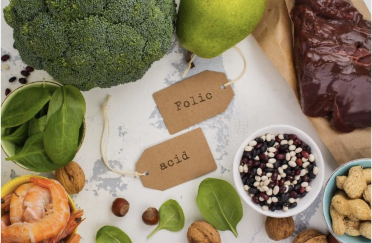 фото с простор интернета. Мало зелени мне. Был бы классно, если бы здесь были горы листового салата) В чечевице много фолиевой кислоты, кстати