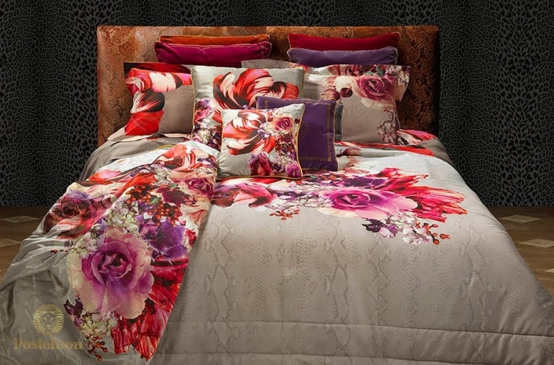 Постельное бельё Roberto Cavalli: цветы и змеиная кожа | Posteleon.ru