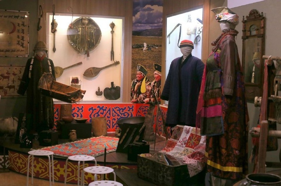    В Институте археологии и этнографии СО РАН в Новосибирске сменилось руководство. Фото: ИАиЭ СО РАН