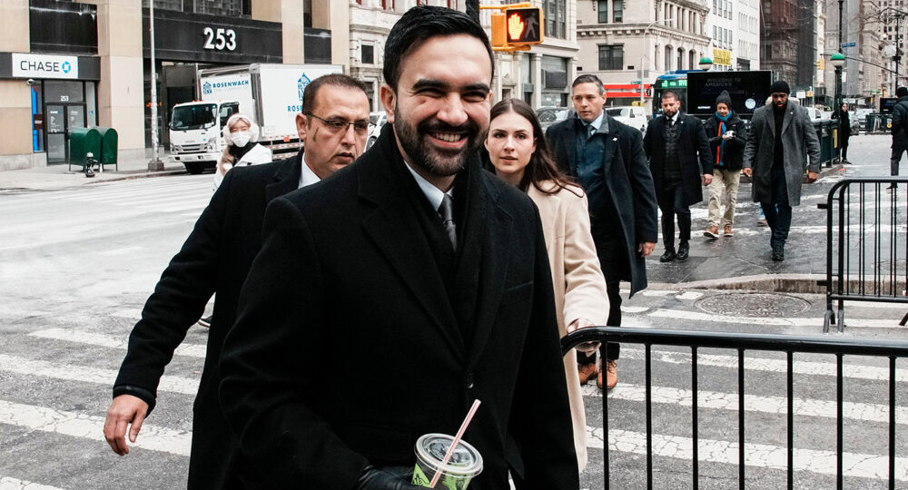 NYT: новый мэр Нью-Йорка пошел на «публичный разрыв» с Трампом из-за Мадуро