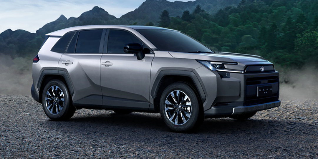 Новый Toyota RAV4 выходит на ключевой рынок: поставки Toyota RAV4 XA60 в Китае стартуют 9 января, цена — от 152 тыс. юаней (1,75 млн рублей)
