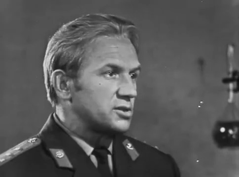 Кадр из фильма "Дело №7. Несчастный случай". Скриншот.