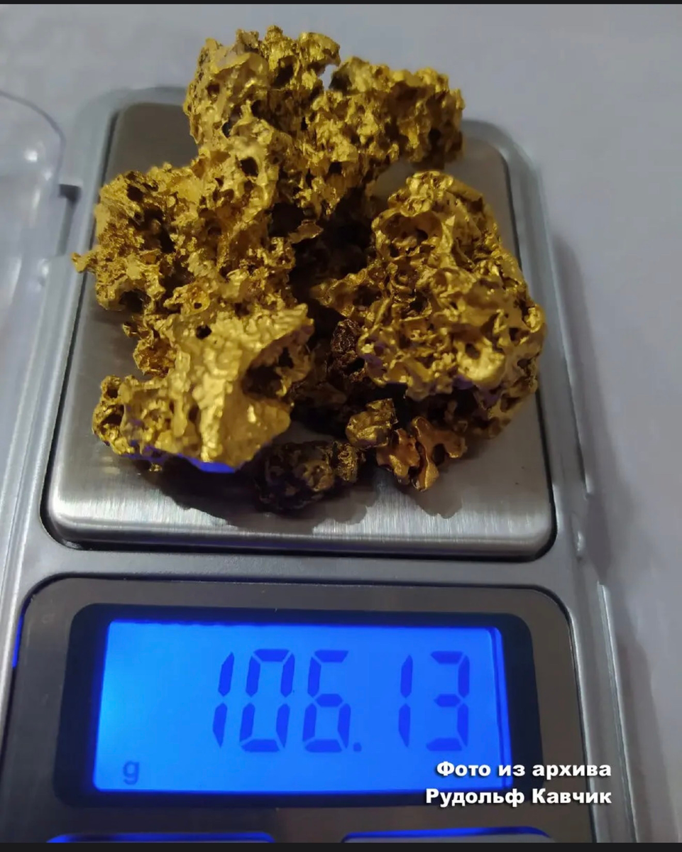 Автор не только не стесняется своей деятельности, но и делает рекламную рассылку чтобы другие владельцы сообществ поучаствовали в этой афере. Фотоматериалы присланы в мою группу в ОК