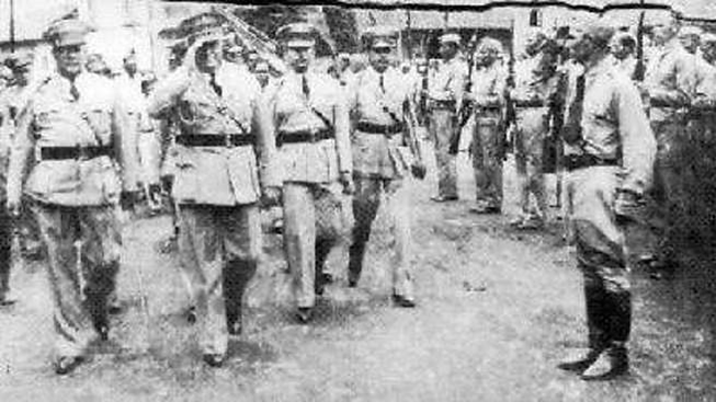 В Никарагуа американцы поставили у власти командующего Национальной гвардией Анастасио Сомосу, династия которого правила больше 40 лет