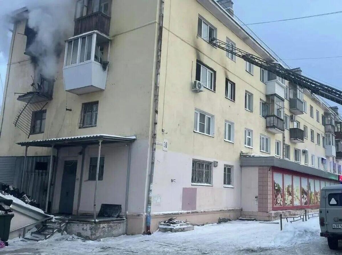    Пожар из-за взрыва газа в жилом доме в Первоуральске | © Фото : ГУ МЧС России по Свердловской области