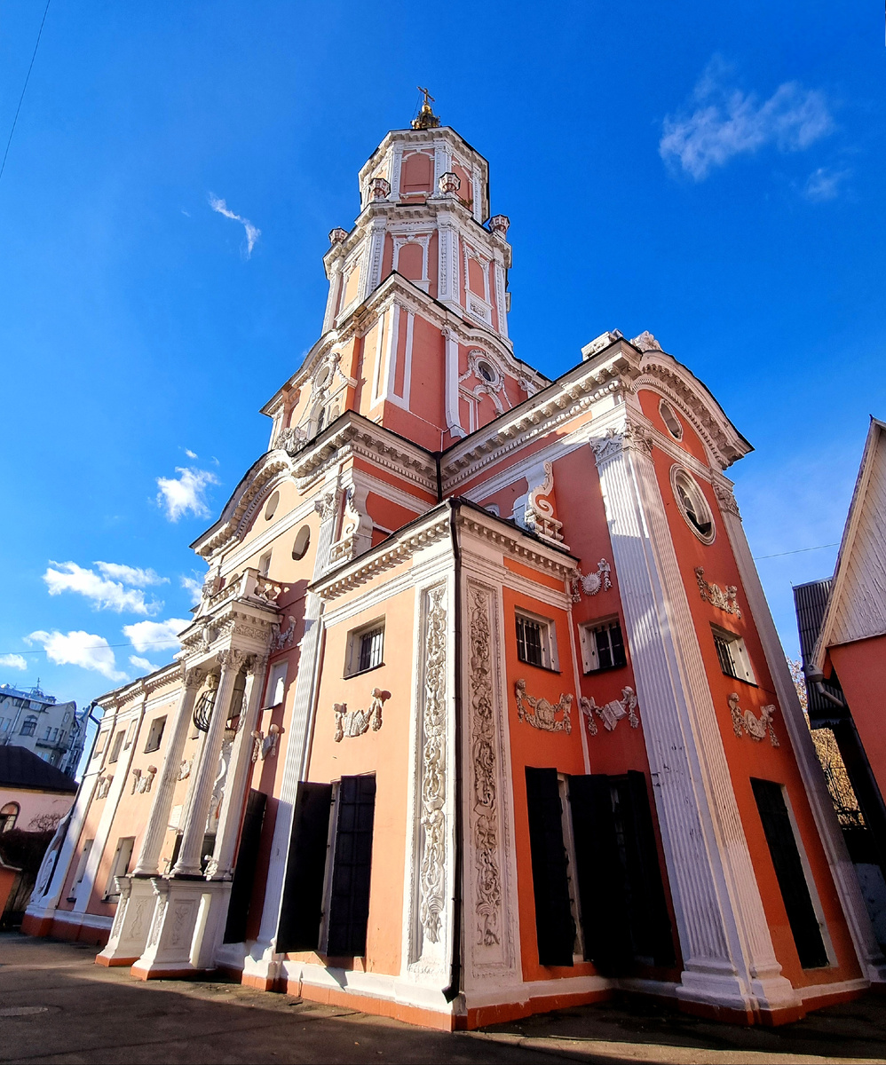 Меншикова башня. Фото автора статьи.