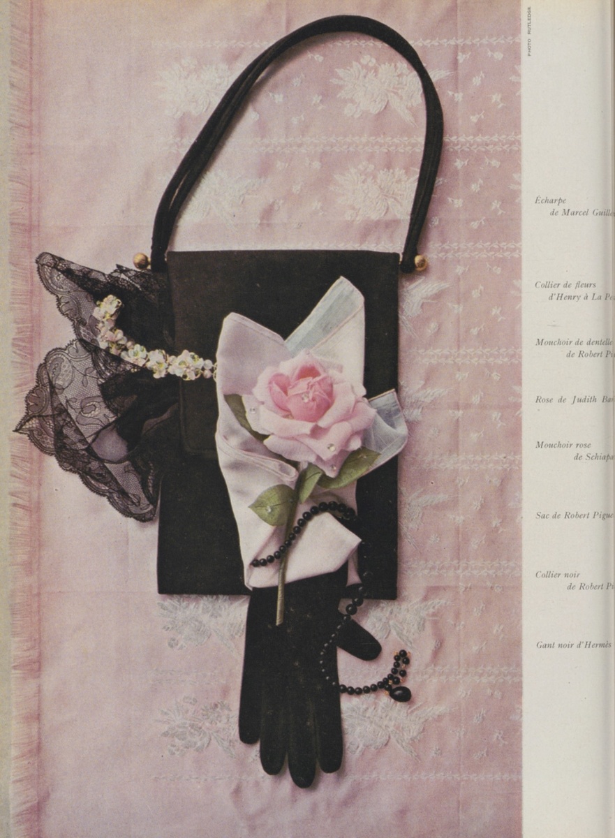 Vogue Paris / May 1949. Коллаж с перчаткой Hermès, сумочкой Roger Piguet, кружевным платком