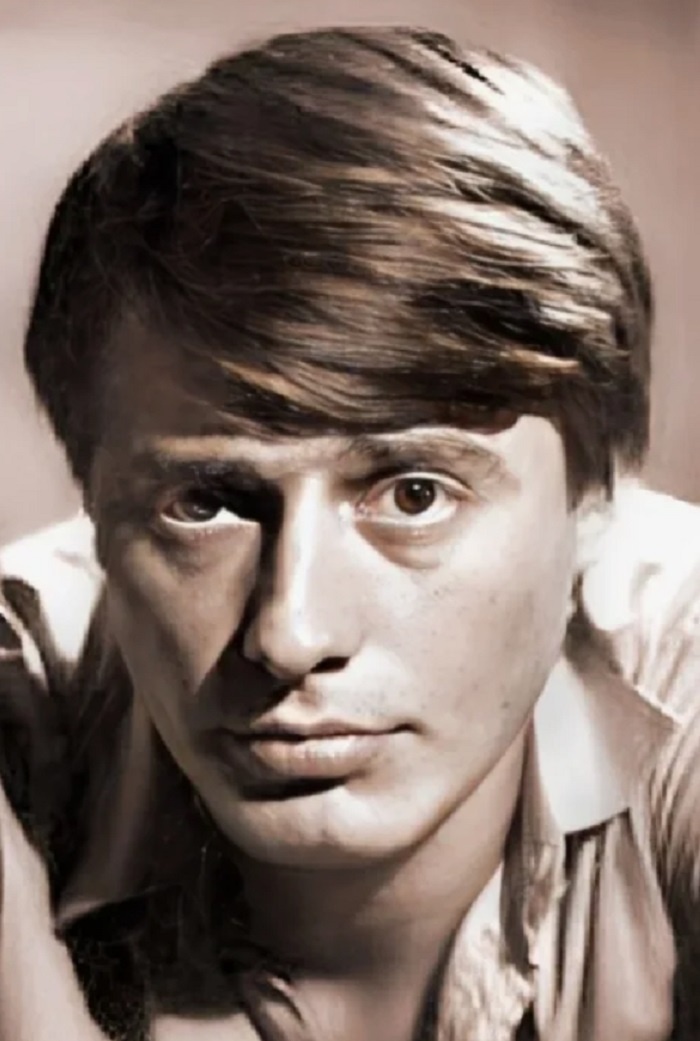 Анатолий Лобоцкий в молодости