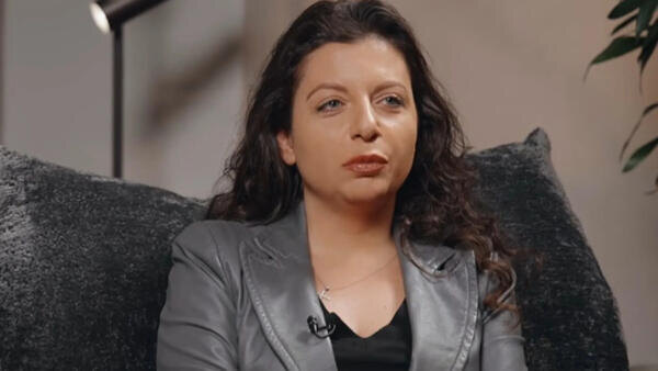 Симоньян показала памятное видео в день юбилея Кеосаяна