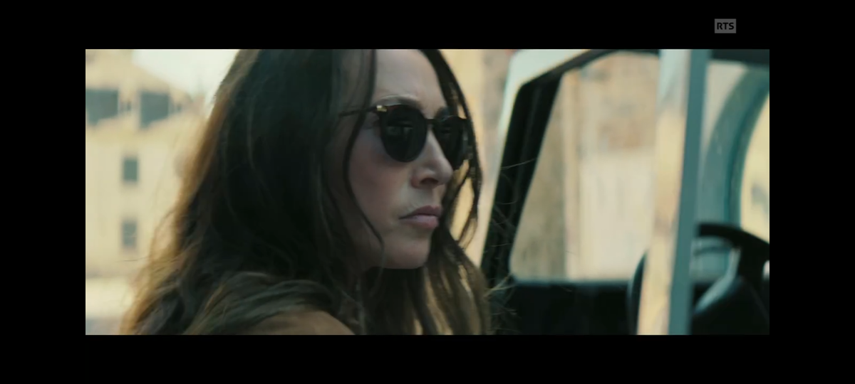 Кадр из сериала.