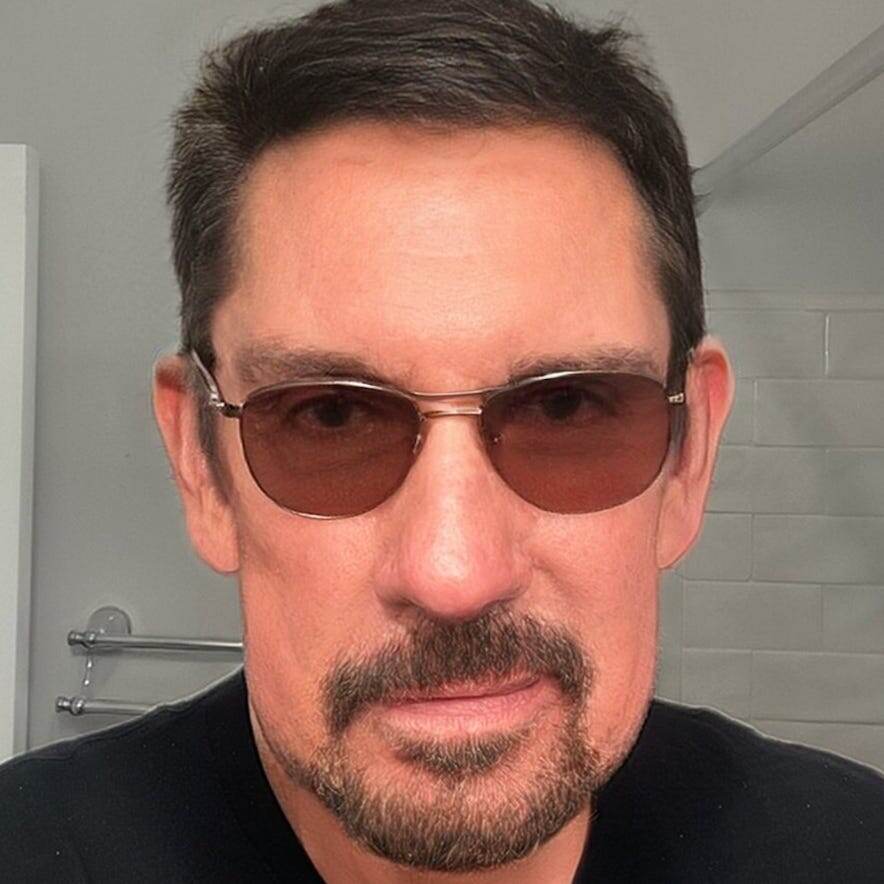 Майкл Селлерс