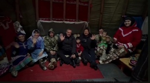    Губернатор Югры побывал на стойбище коренных народов в Когалыме