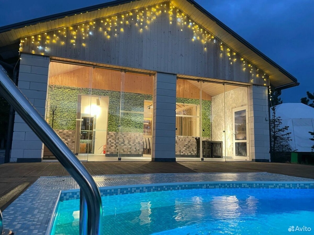    Бело-голубая романтика за 98 млн руб   Сайт объявлений