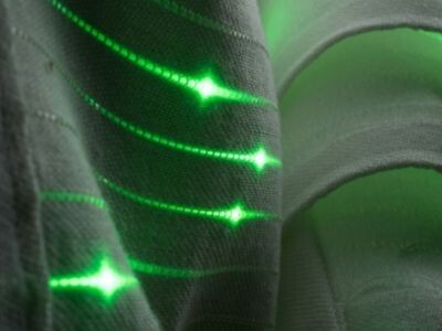 Учёные создали материал, который может мгновенно менять свой цвет