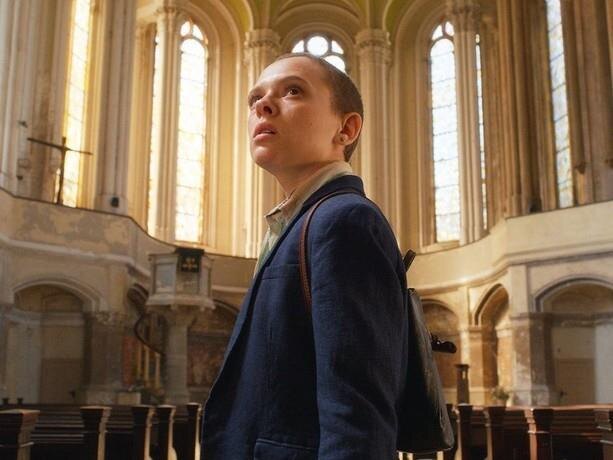 Кадр сериала «Неортодоксальная»